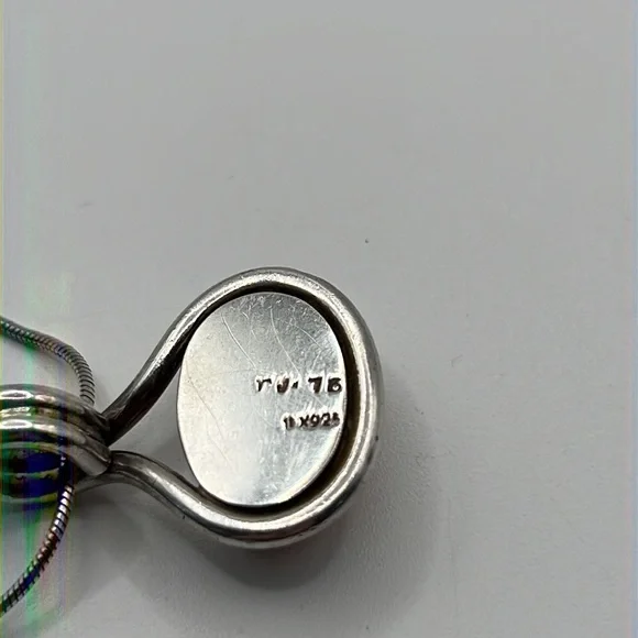 TAXCO TJ-75 PINK CORAL AND STERLING PENDANT ON A STERLING SILVER 20” SNAKE CHAIN - Picture 3 of 12